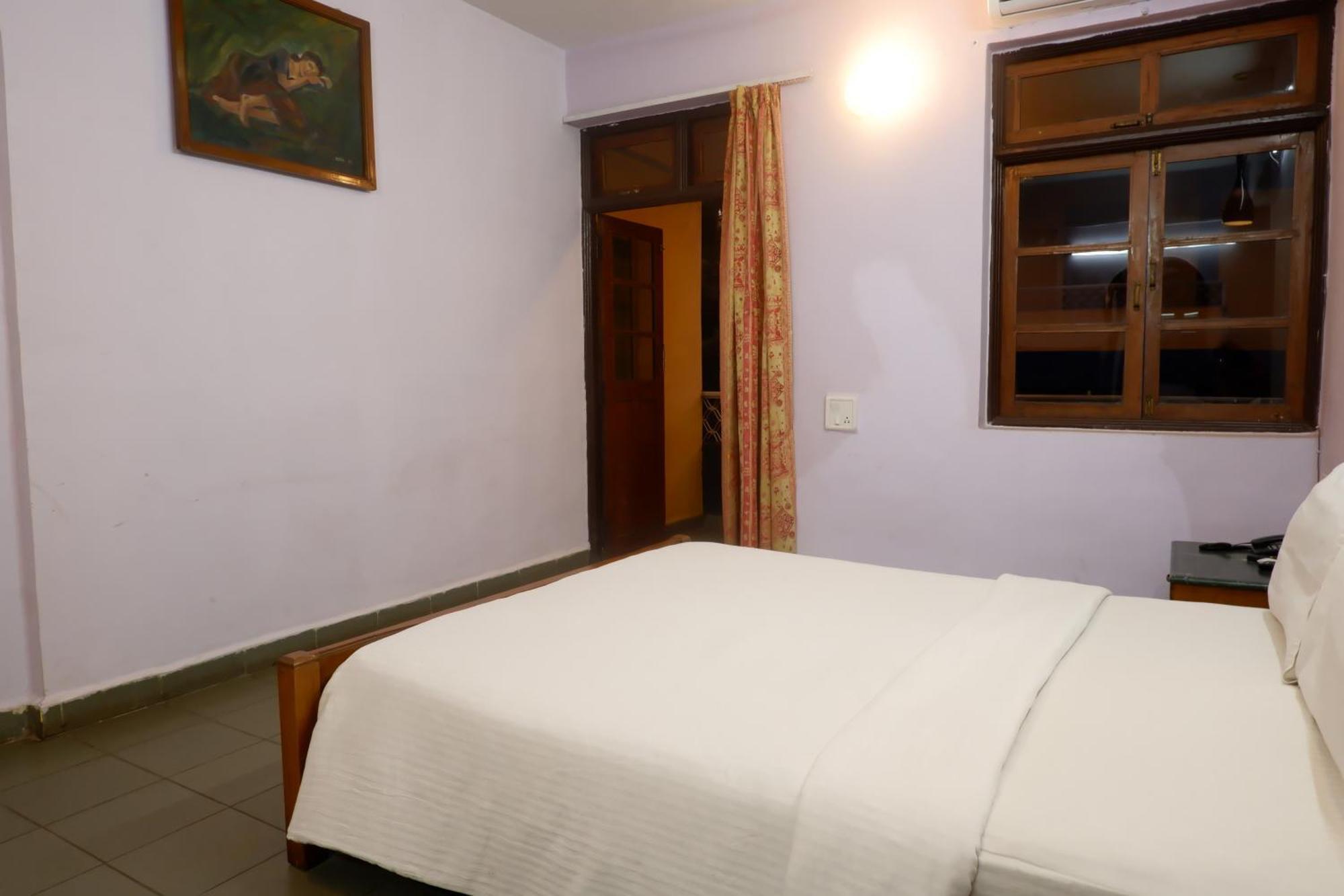 Falcon Resorts By Dia Hotels Калангуте Стая снимка